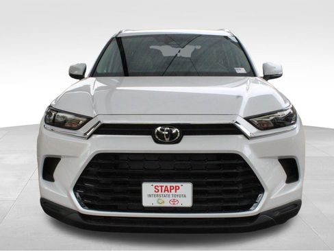 New 2026 Toyota Grand Highlander AWD image 8