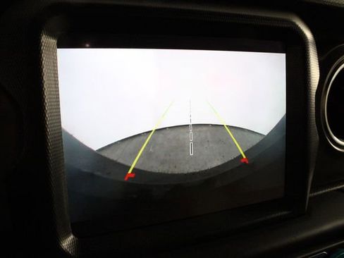 Used 2022 Jeep Wrangler Unlimited Rubicon 4xe image 10