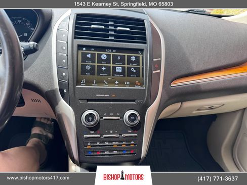 Used 2016 Lincoln MKC Reserve w/ Lincoln MKC Climate Package AWD/4WD image 30