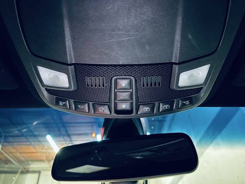 Used 2019 Lincoln MKZ Reserve w/ Luxury Package FWD image 35