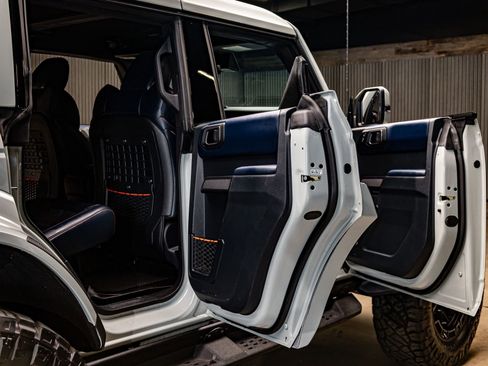 Used 2024 Ford Bronco Raptor w/ Interior Carbon Fiber Pack 6 image 31