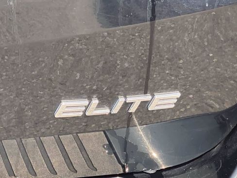 Used 2018 Honda Odyssey Elite image 12