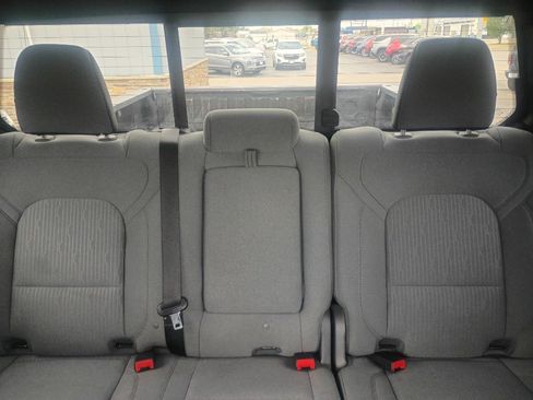 Used 2021 RAM 1500 Big Horn AWD/4WD image 10