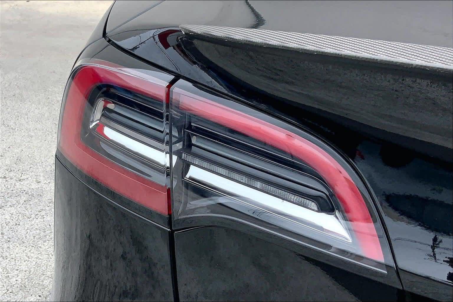 Used 2023 Tesla Model 3 Performance AWD/4WD image 32