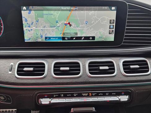 Used 2022 Mercedes-Benz GLS 580 4MATIC image 14
