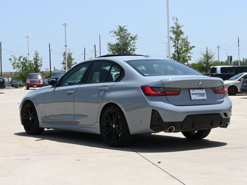 Used 2024 BMW 330i Sedan w/ M Sport Package RWD image 7