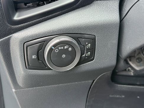 Used 2021 Ford EcoSport SE w/ SE Convenience Package FWD image 12