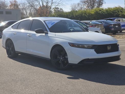 Certified 2023 Honda Accord Sport image 2