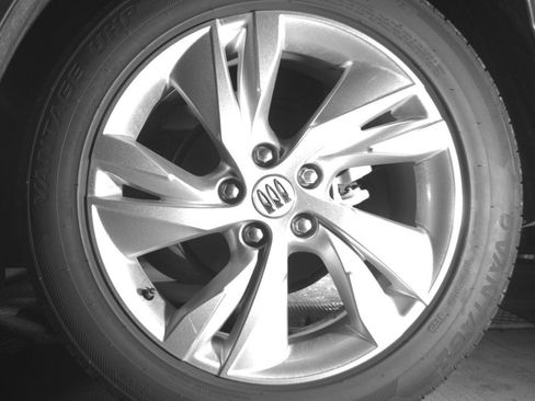 Used 2025 Buick Encore GX Preferred FWD image 14