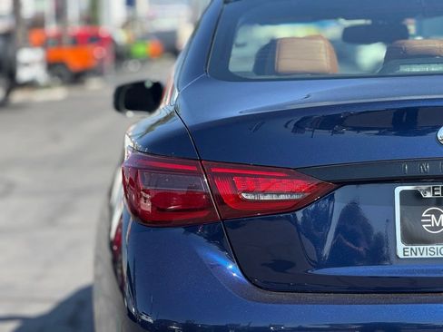 Used 2023 INFINITI Q50 Sensory image 8