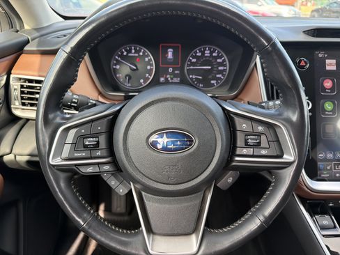Used 2021 Subaru Outback Touring AWD/4WD image 12