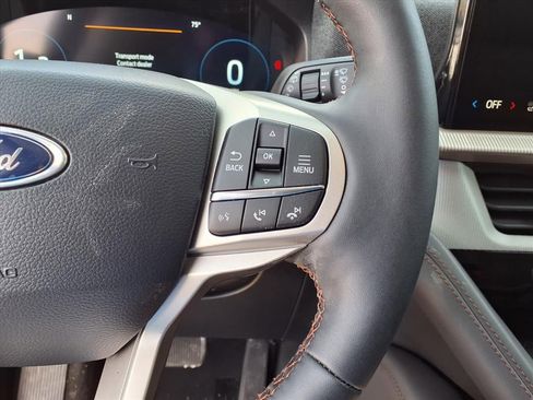 New 2026 Ford Explorer Active w/ Active Comfort Package image 14