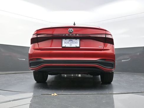 New 2026 Volkswagen Jetta SE FWD image 26
