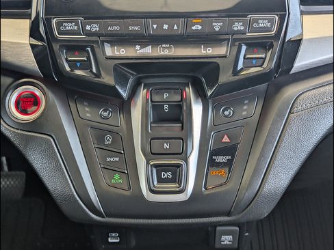 Used 2024 Honda Odyssey Sport image 35