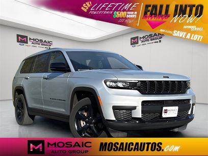 Used 2022 Jeep Grand Cherokee L Laredo
