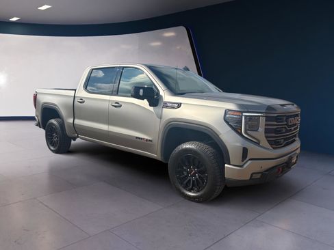Used 2022 GMC Sierra 1500 AT4X image 7