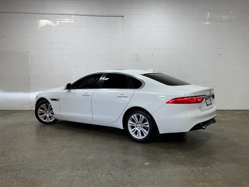 Used 2017 Jaguar XF Premium AWD/4WD image 5