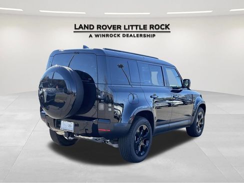 New 2026 Land Rover Defender 110 S image 2