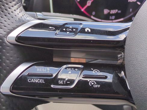 Used 2025 Mercedes-Benz CLE 300 4MATIC Cabriolet image 24