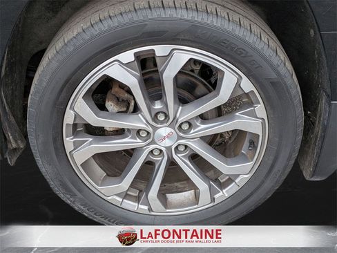 Used 2018 GMC Terrain Denali image 33