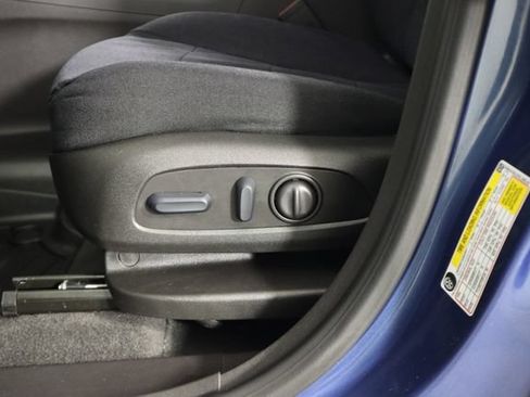 Used 2024 Chevrolet Equinox LS w/ LS Convenience Package AWD/4WD image 36