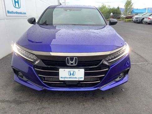 Used 2022 Honda Accord Sport image 9