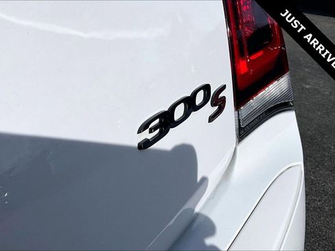 Used 2023 Chrysler 300 S w/ Comfort Group image 23