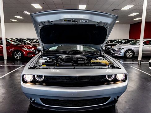 Used 2019 Dodge Challenger SXT w/ Blacktop Package RWD image 31