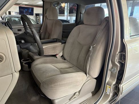 Used 2006 Chevrolet Silverado 1500 LS RWD image 14