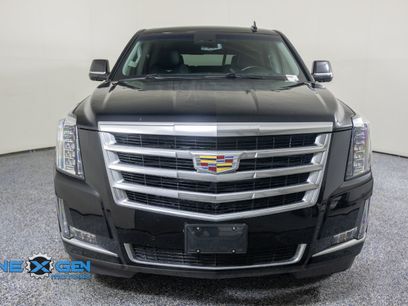 Used 2017 Cadillac Escalade Luxury