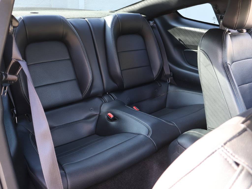 Used 2015 Ford Mustang GT Premium RWD image 9