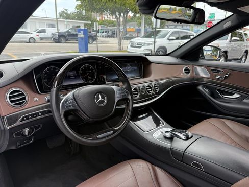Used 2016 Mercedes-Benz S 550 Sedan image 9