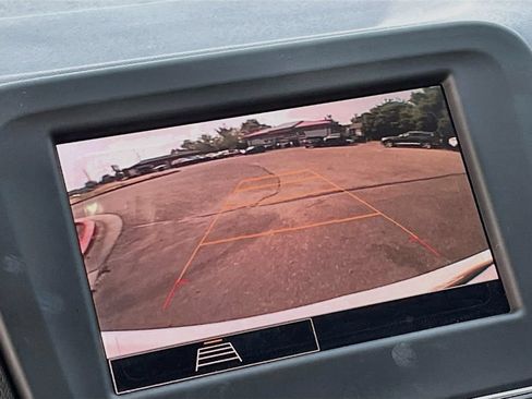 Used 2023 Chevrolet Equinox LT w/ Driver Convenience Package AWD/4WD image 13