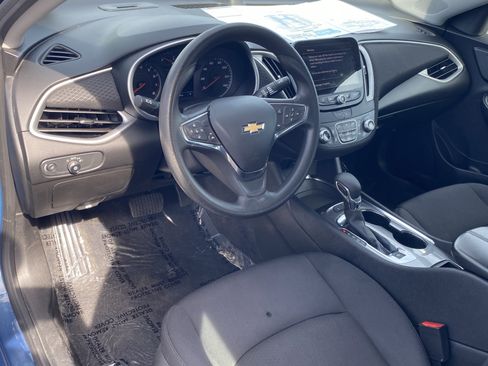 Used 2024 Chevrolet Malibu LT image 14
