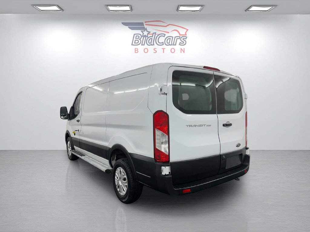 Used 2025 Ford Transit 250 Low Roof w/ Exterior Upgrade Package RWD image 6