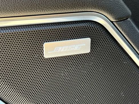 Used 2024 GMC Sierra 1500 Elevation w/ Preferred Package AWD/4WD image 15