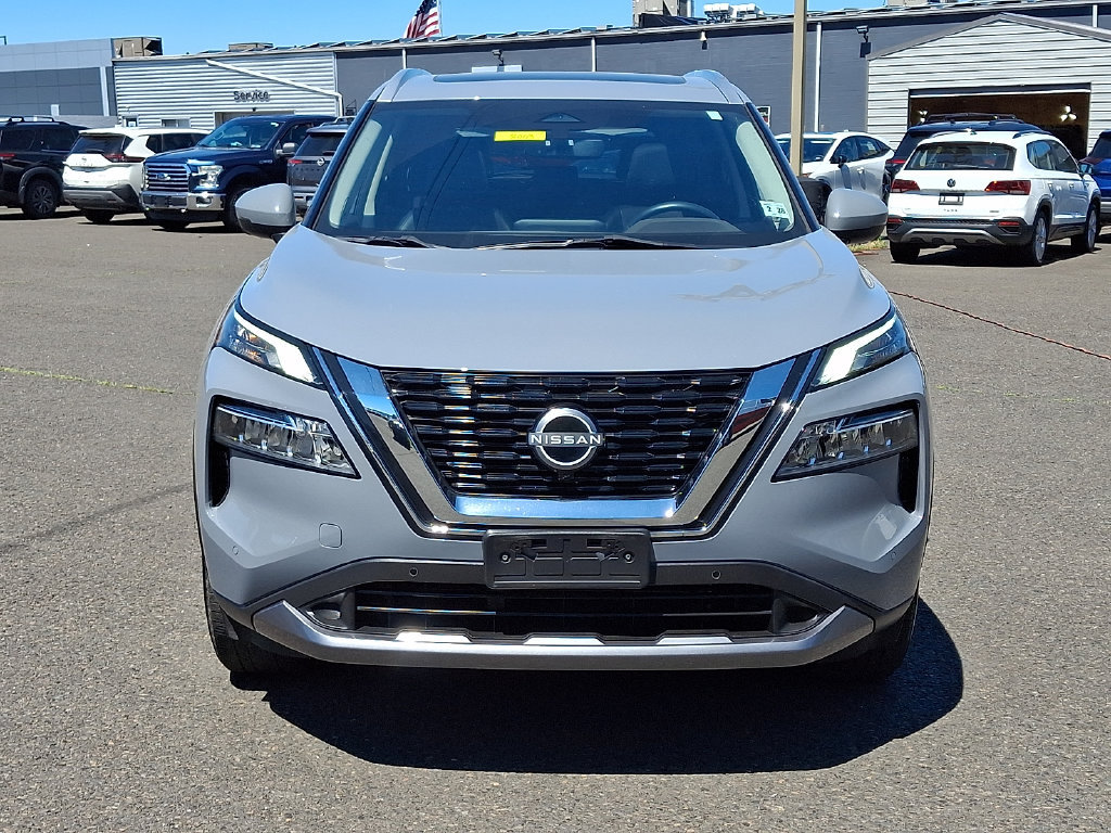 Certified 2023 Nissan Rogue SL w/ SL Premium Package AWD/4WD image 2