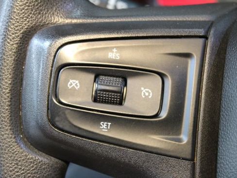 Used 2019 Chevrolet Silverado 1500 Custom w/ Custom Value Package AWD/4WD image 20