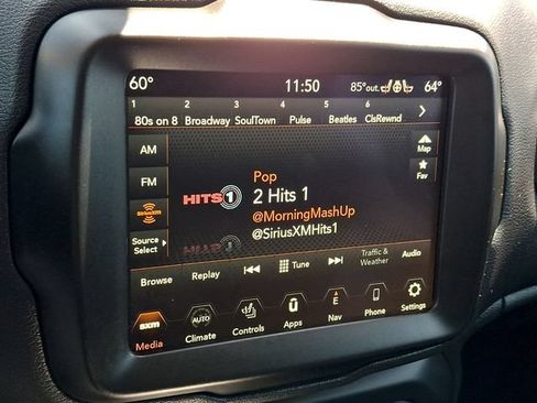 Used 2023 Jeep Renegade Altitude w/ Convenience Group I AWD/4WD image 22