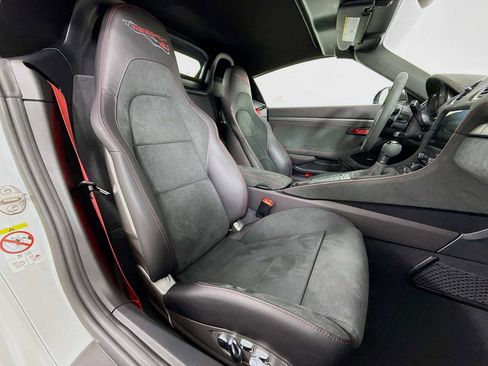 Used 2024 Porsche 718 Boxster Spyder RS image 26