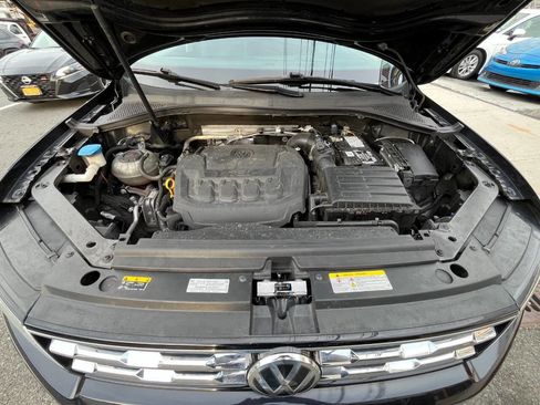 Used 2020 Volkswagen Tiguan S image 21