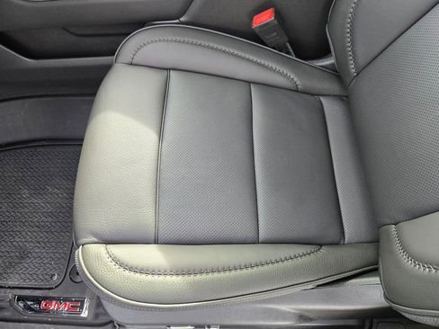 New 2026 GMC Sierra 1500 Denali w/ Denali Reserve Package image 16