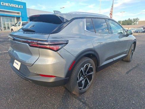 New 2026 Chevrolet Equinox EV LT image 3