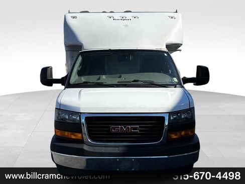 Used 2022 GMC Savana 3500 w/ Power Convenience Package RWD image 32