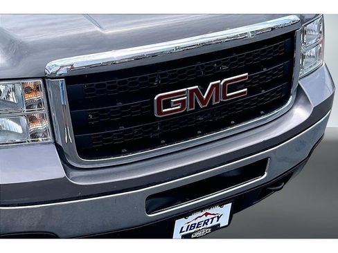 Used 2012 GMC Sierra 2500 W/T AWD/4WD image 21