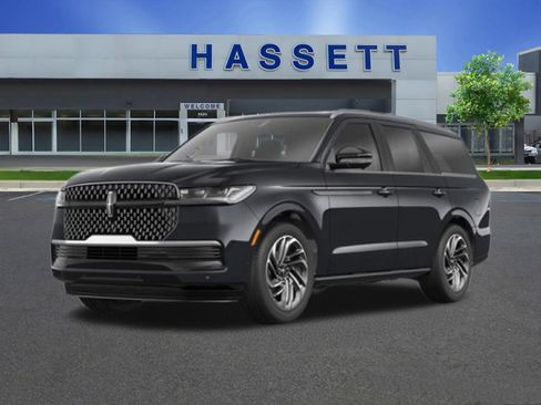 New 2025 Lincoln Navigator Reserve w/ Jet Appearance Package image 1