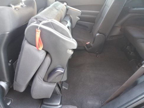 Certified 2024 Dodge Durango SXT w/ Trailer Tow Group IV image 17