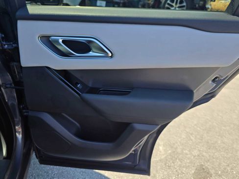 Certified 2025 Land Rover Range Rover Velar Dynamic SE image 14