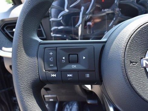 New 2025 Nissan Kicks SV w/ SV Premium Package image 18