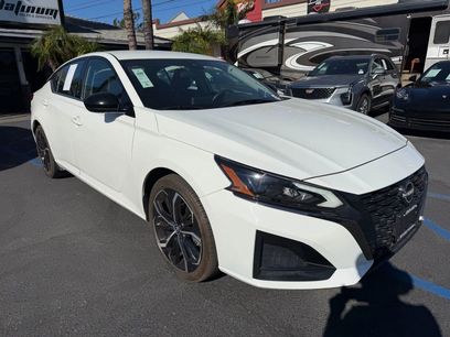 Used 2024 Nissan Altima 2.5 SR